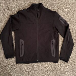Arc’Teryx COVERT CARDIGAN MEN'S Large black zipup sweatshirt